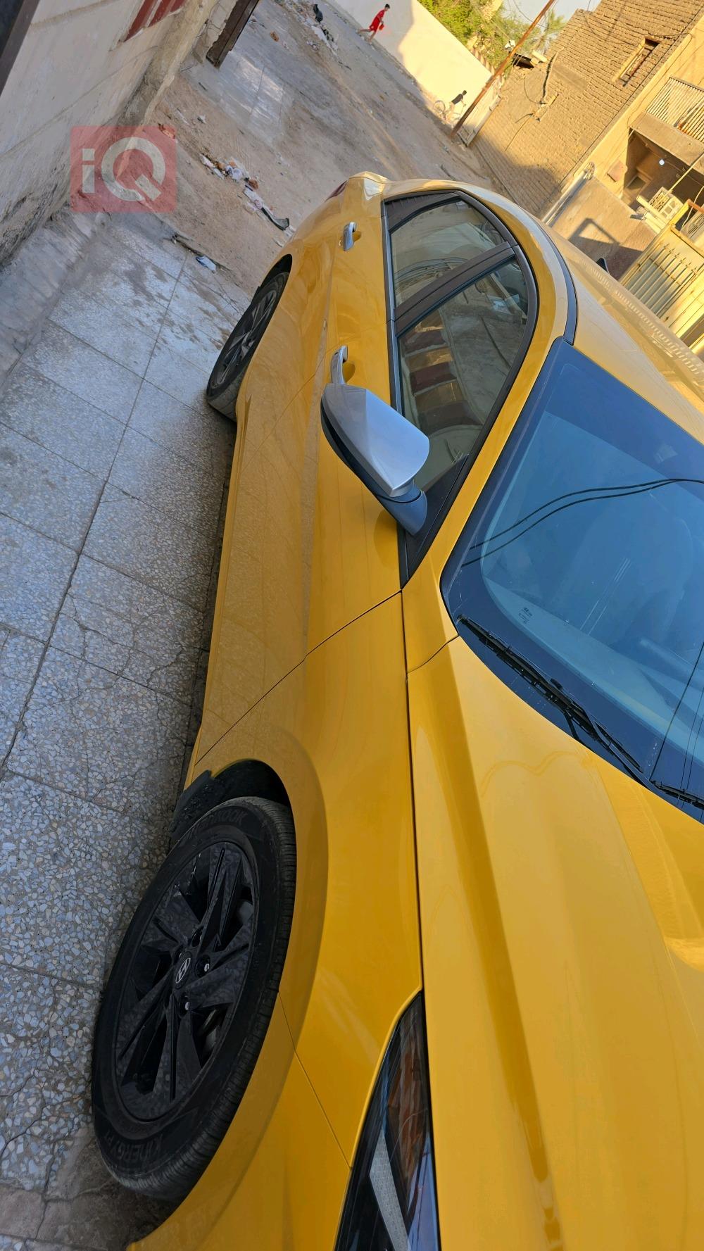 هیوندای ئەلەنترا